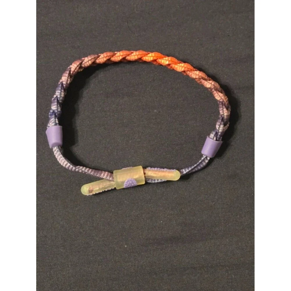 RASTACLAT SHOELACE BRAIDED PULL TO CLOSE BRACELET.